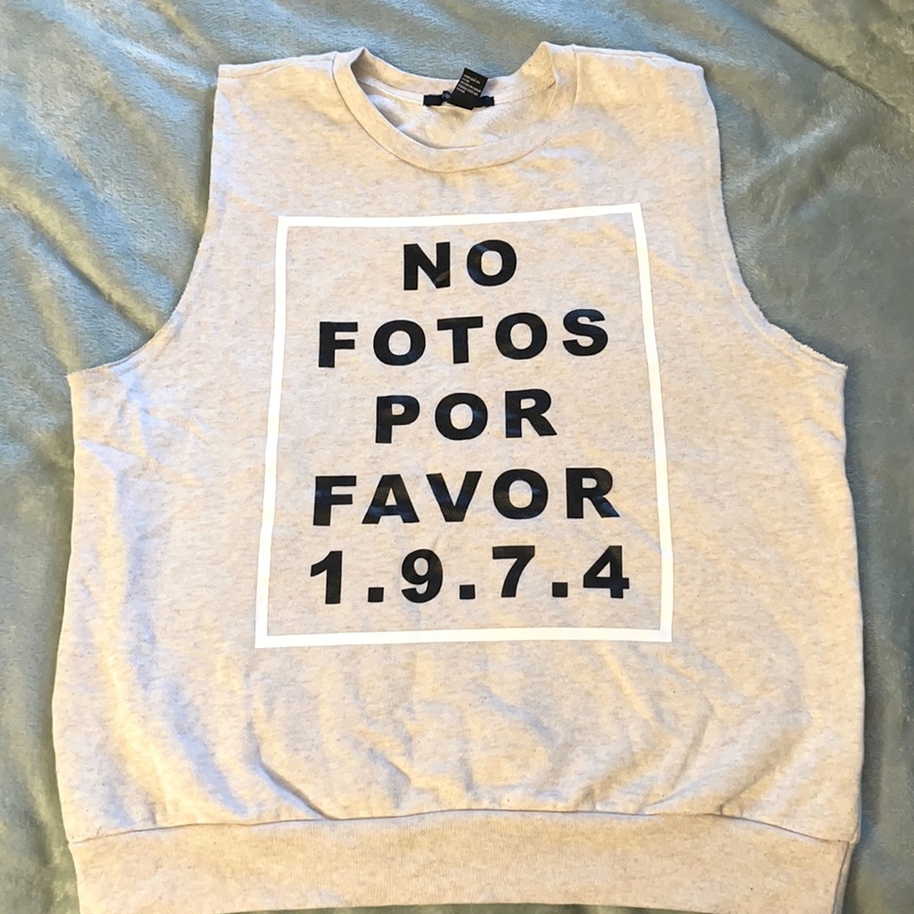 New No Fotos Vacation Sleeveless